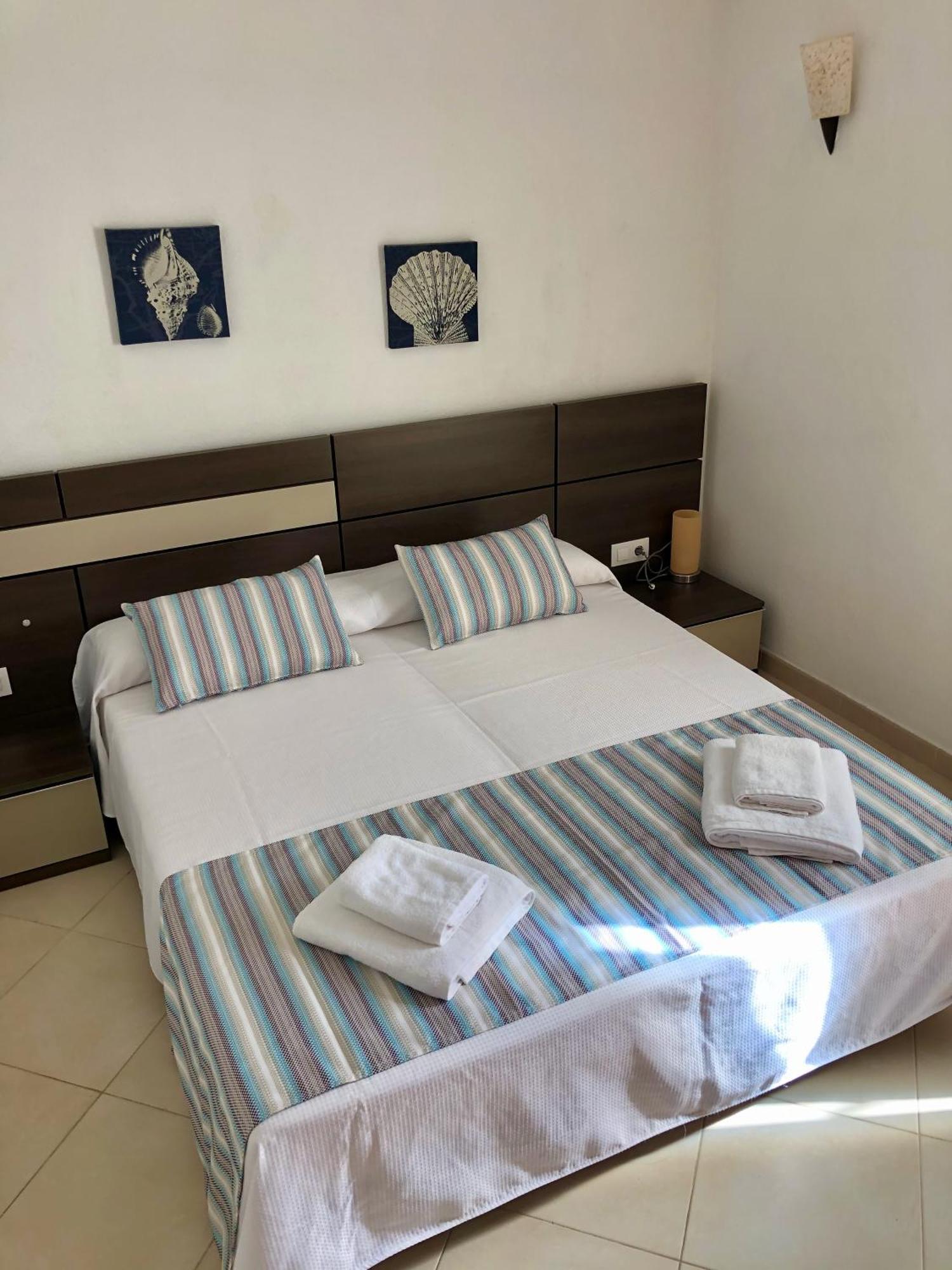 Solmar Menorcacom Apartamento 2 Dormitorios Cala' en Bosch Bagian luar foto